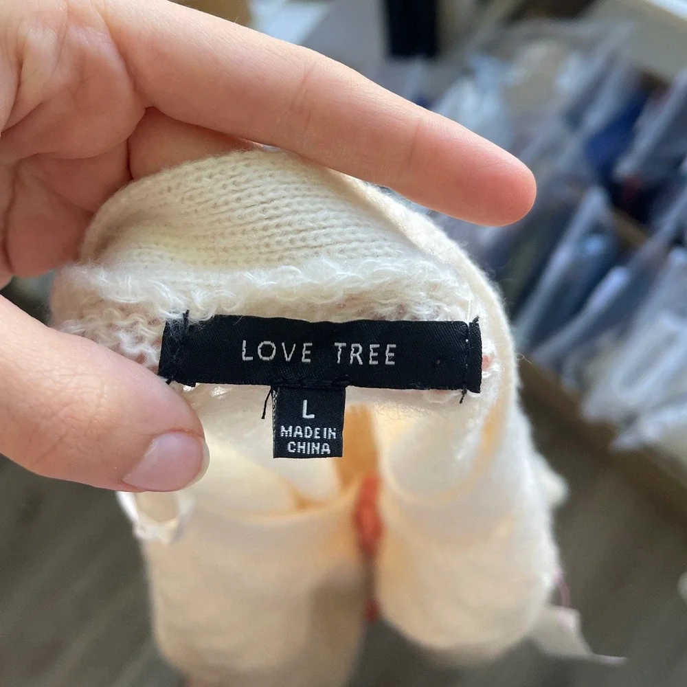Love Tree Y2K Cable Knit Cropped Crochet Cardigan‎ Sweater Size L Coquette Rose